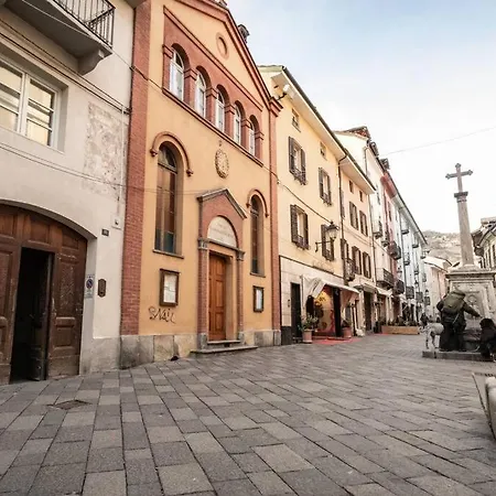 Croix 1541 - Cir 0198 דירה אאוסטה