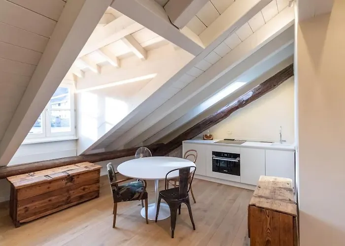 Croix 1541 - Cir 0198 Aosta